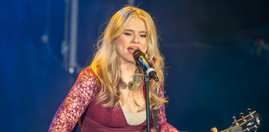 Amy Jo - Get A Round In March 2026